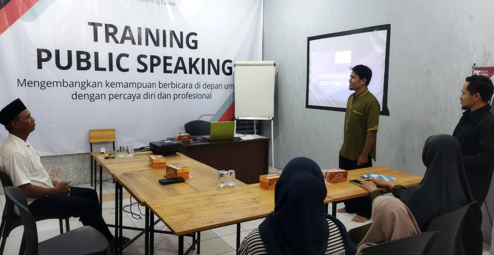 training-public-speaking-dewasa
